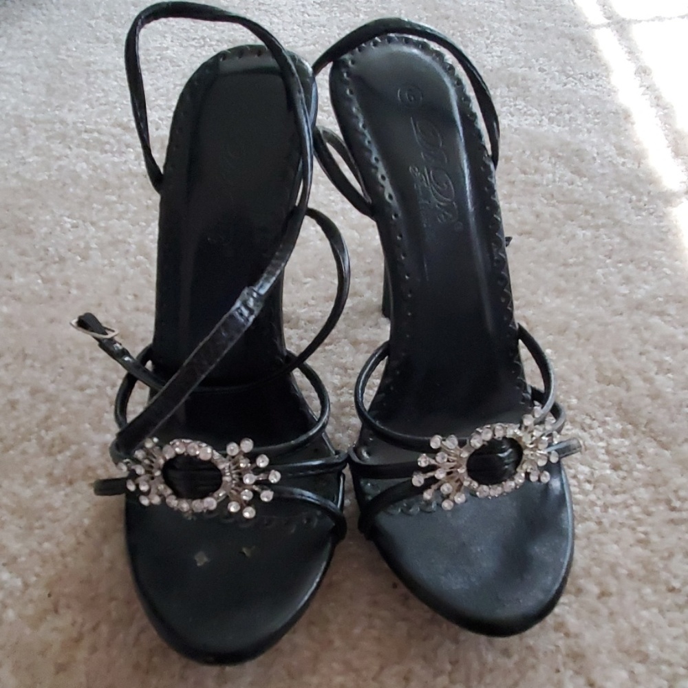 Black dress sandels